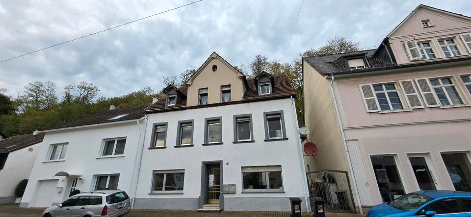 Mehrfamilienhaus und Nebengebäude 10 zimmer