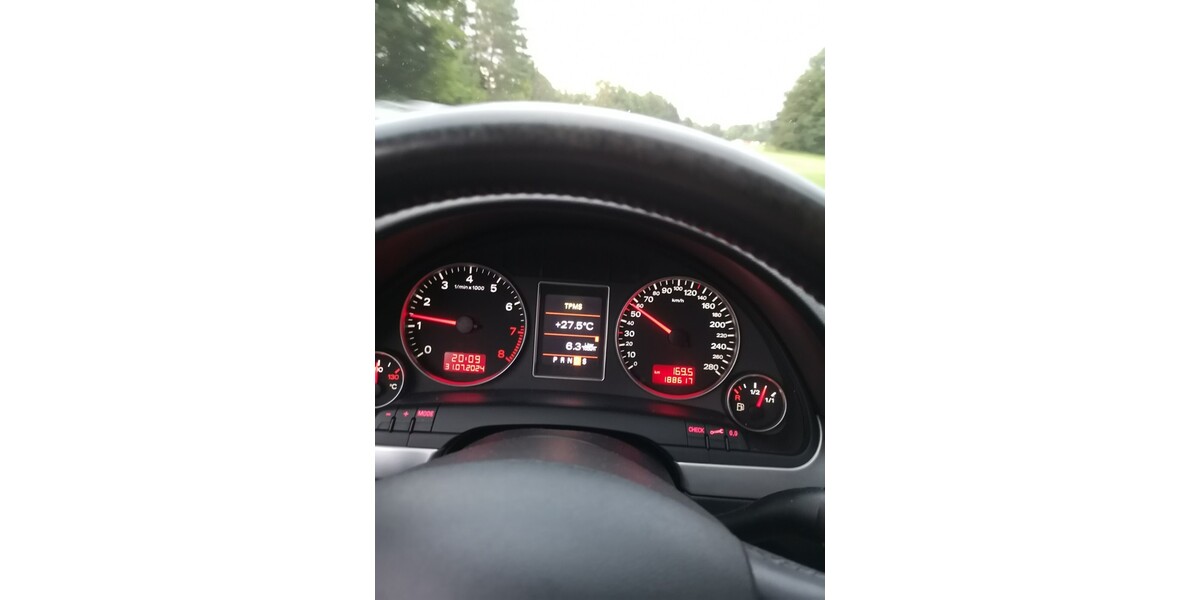 Audi A4 187.000 km 9.000 &euro; Starnberg 82319