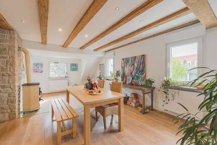 Haus Korntal-Münchingen Münchingen - 12 Zimmer, 216 m&sup2;, 799.000&euro; | Angebot:26815571