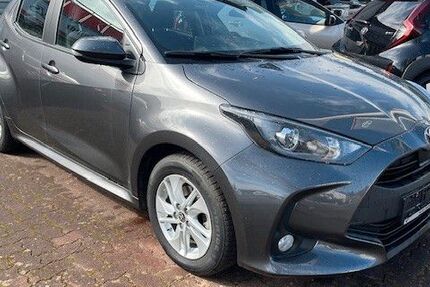 Toyota Yaris 25.479 km 22.980 &euro; Mölln 23879