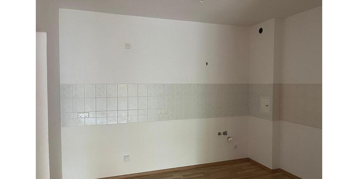 Etagenwohnung Bischofswerda - 2 Zimmer, 79 m&sup2;, 490&euro; | Angebot:26578295