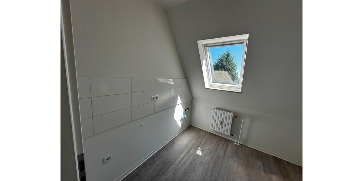 Dachgeschoßwohnung Dortmund Mengede - 3 Zimmer, 52 m&sup2;, 475&euro; | Angebot:26685184