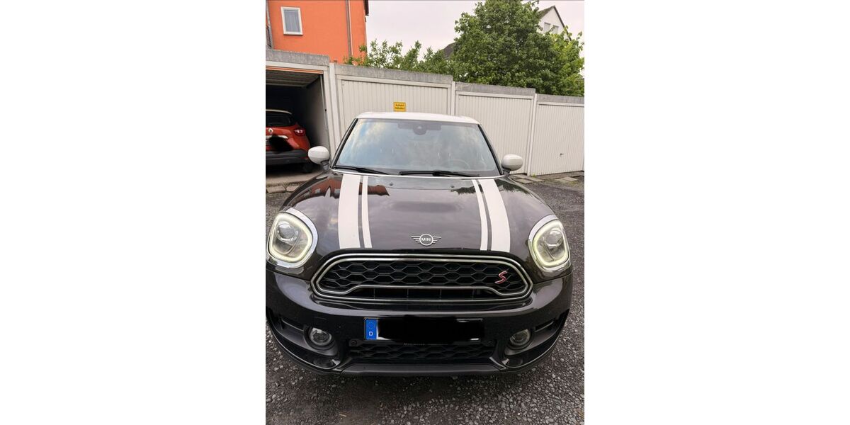Mini Cooper SD Countryman 117.000 km 21.750 &euro; Schwalmstadt 34613