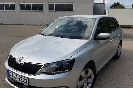 Skoda Fabia 54.867 km 11.899 &euro; Bielefeld 33739