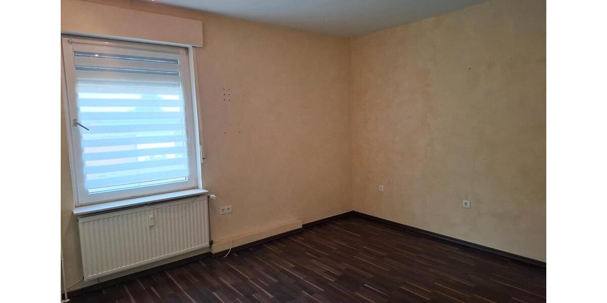 Erdgeschoßwohnung Rühen - 3 Zimmer, 84 m&sup2;, 690&euro; | Angebot:26412718