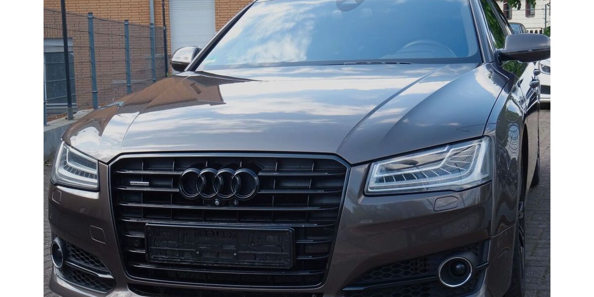 Audi A8 158.425 km 24.950 &euro; Troisdorf 53840
