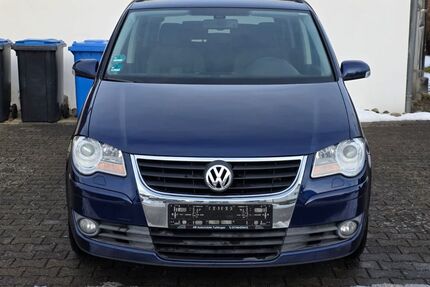VW Touran 248.360 km 4.399 &euro; Tuttlingen 78532