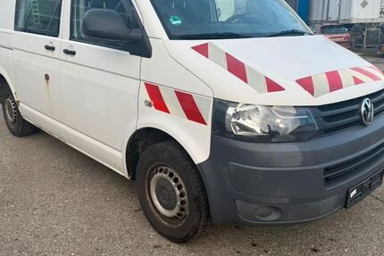 VW T5 Transporter 338.000 km 4.950 &euro; Dinkelscherben 86424