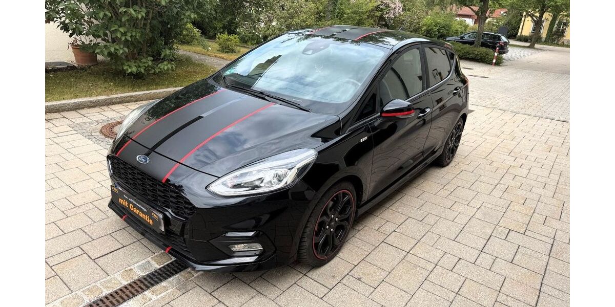 Ford Fiesta 81.000 km 10.700 &euro; Altenmarkt an der Alz 83352