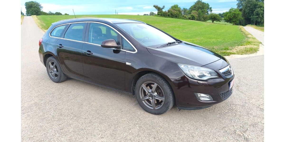 Opel Astra 184.000 km 2.799 &euro; Neufahrn 85375
