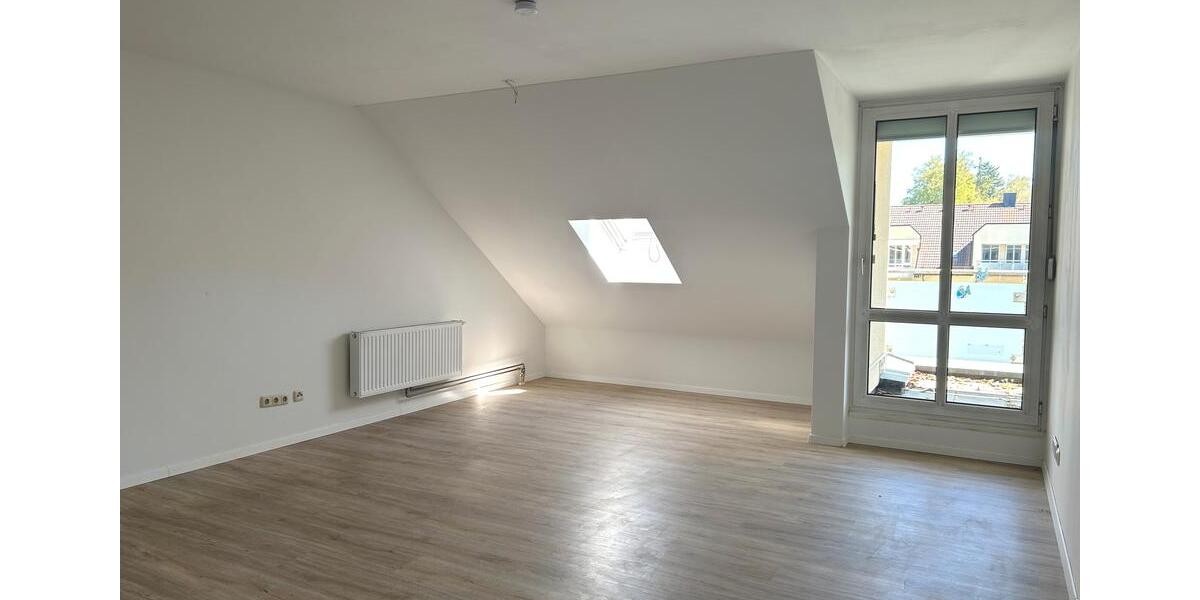 Dachgeschoßwohnung Geretsried - 3 Zimmer, 74 m&sup2;, 1.110&euro; | Angebot:26662104