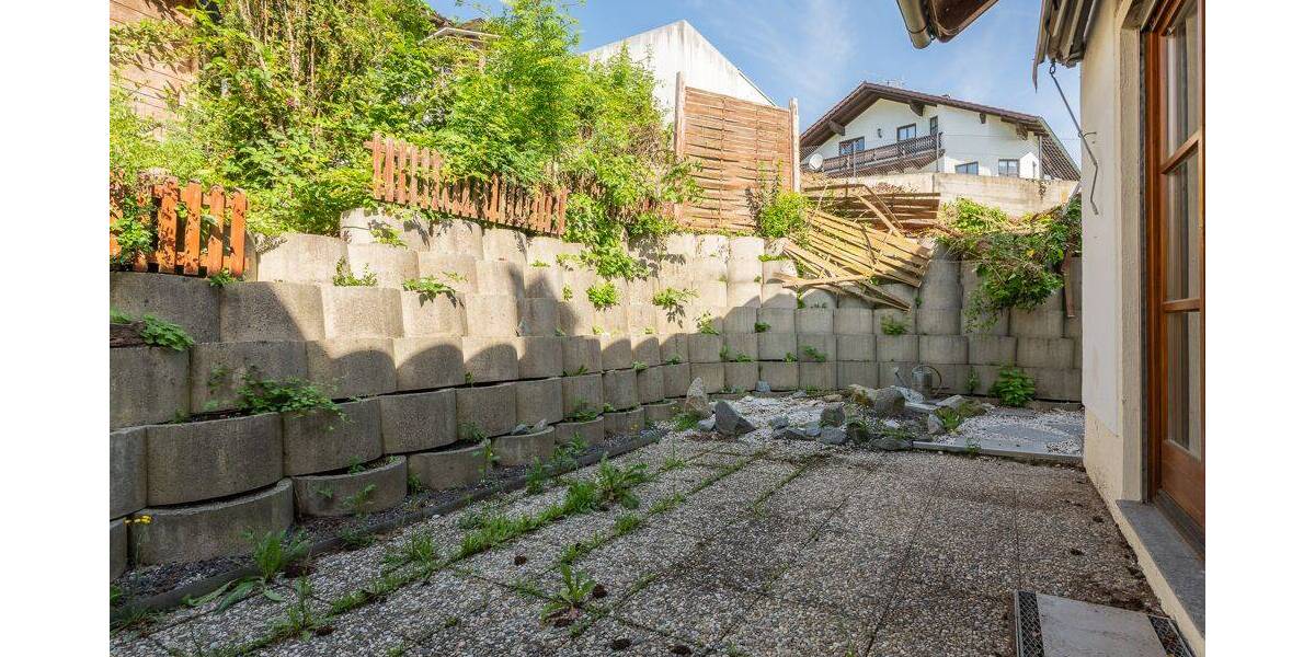 Etagenwohnung Salzweg Straßkirchen - 3 Zimmer, 84 m&sup2;, 206.000&euro; | Angebot:26876050