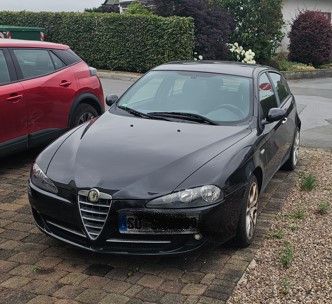 Alfa Romeo 147 134.000 km 700 &euro; Warstein 59581