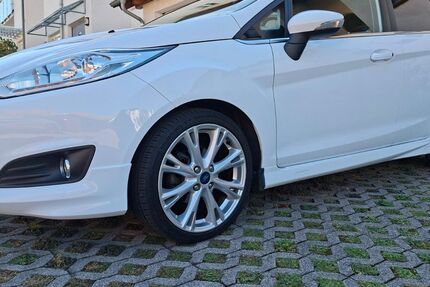 Ford Fiesta 132.000 km 4.250 &euro; Neckarsulm 74172