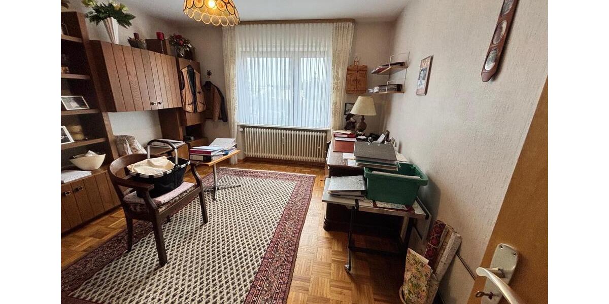 Einfamilienhaus Kastellaun - 10 Zimmer, 340 m&sup2;, 498.000&euro; | Angebot:25280873