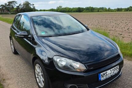 VW Golf 281.000 km 4.000 &euro; Kleinkummerfeld 24626