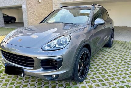 Porsche Cayenne 144.000 km 37.250 &euro; Hamburg 21149