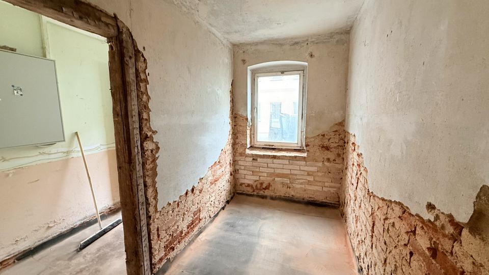Reihenhaus Schmölln - 5 Zimmer, 160 m&sup2;, 98.000&euro; | Angebot:26798009