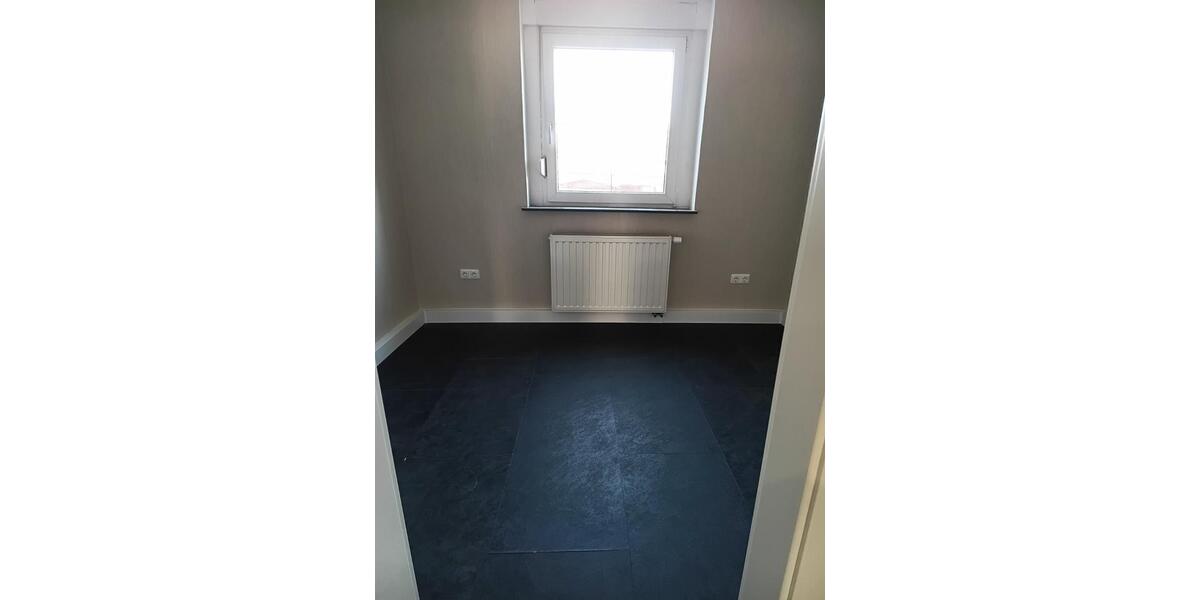 Reihenhaus Wildenfels - 7 Zimmer, 120 m&sup2;, 228.000&euro; | Angebot:24591113