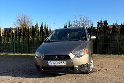 Mitsubishi Colt 52.300 km 4.500 &euro; Zierstorf 17166