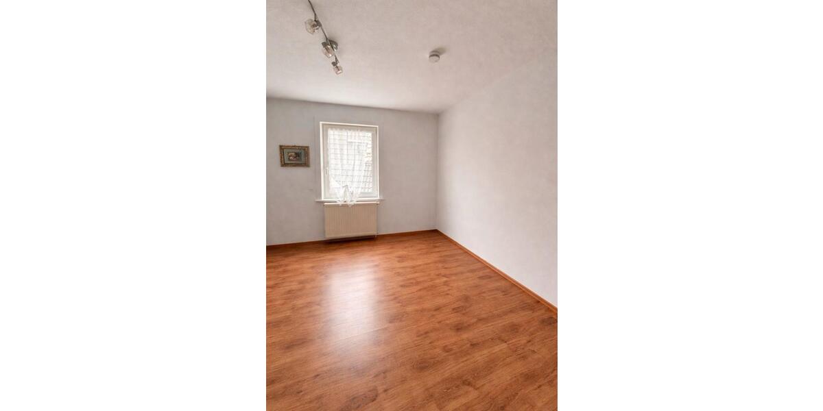 Einfamilienhaus Bad Lauterberg im Harz - 12 Zimmer, 405 m&sup2;, 199.999&euro; | Angebot:26818192