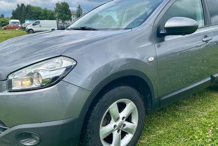 Nissan Qashqai 298.773 km 5.500 &euro; Rostock 18147