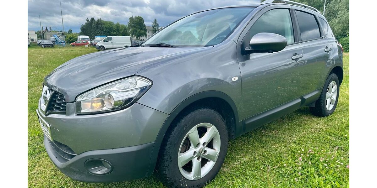 Nissan Qashqai 298.773 km 5.500 &euro; Rostock 18147