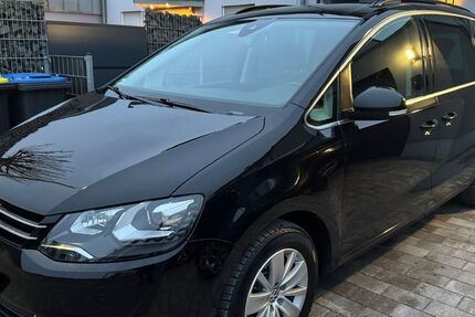 VW Sharan 158.200 km 17.600 &euro; Rosbach 61191