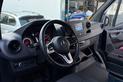Mercedes-Benz Sprinter 85.500 km 31.500 &euro; Kelsterbach 65451