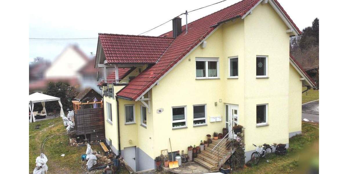 Mehrfamilienhaus, Wohnhaus Pfullendorf Aach-Linz - 7 Zimmer, 214 m&sup2;, 589.000&euro; | Angebot:25319384