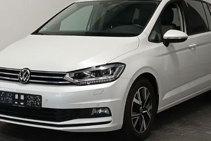 VW Touran 25.100 km 31.490 &euro; Dessau direkt an der A9 06842