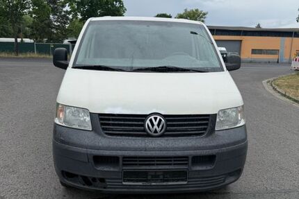 VW T5 Transporter 305.000 km 1.950 &euro; bamberg 96050