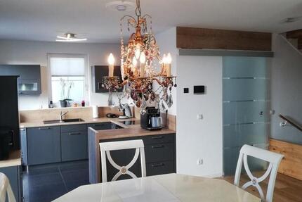 Haus Gilching - 7 Zimmer, 137 m&sup2;, 2.750&euro; | Angebot:24889916