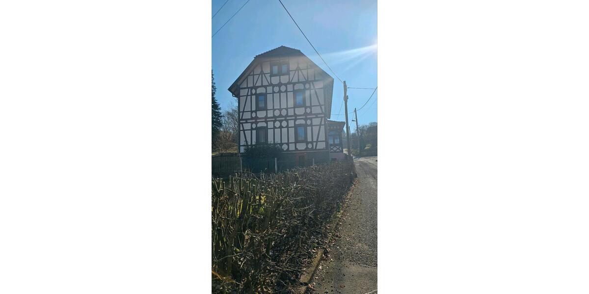 Mehrfamilienhaus, Wohnhaus Bad Liebenstein - 70.000&euro; | Angebot:25402603