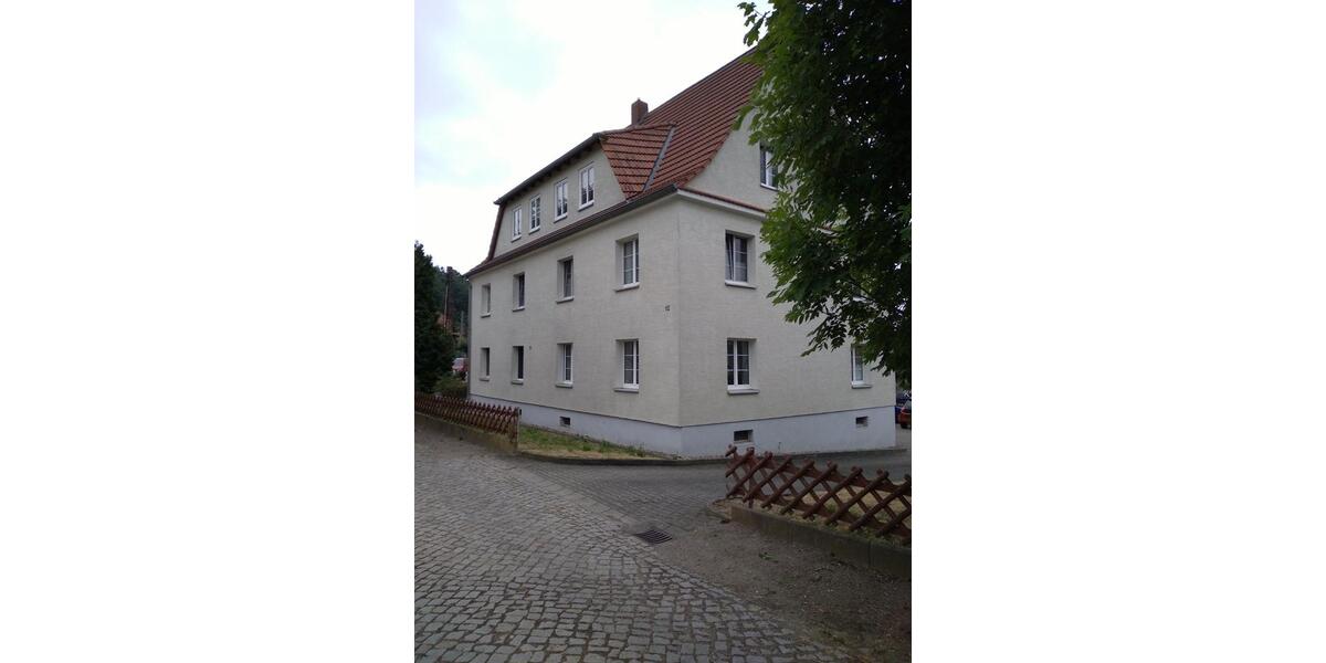 Sehr schöne 2-Raum-Wohnung mit Küche & direktem Blick auf die Elbe 2 zimmer