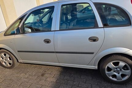 Opel Meriva 190.000 km 1.200 &euro; Bad Neuenahr-Ahrweiler 53474