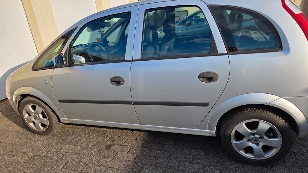 Opel Meriva 190.000 km 1.200 &euro; Bad Neuenahr-Ahrweiler 53474