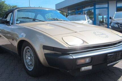 Triumph TR7