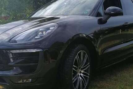 Porsche Macan 94.000 km 55.900 &euro; Krummesse 23628
