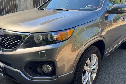 Kia Sorento 99.500 km 12.000 &euro; Mönchengladbach 41069