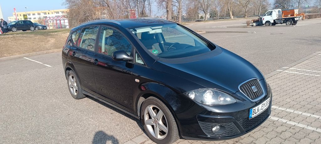 Seat Altea 245.000 km 3.500 &euro; Zeitz 06712