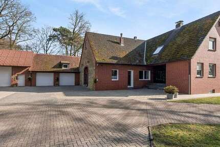 Haus Wallenhorst - 10 Zimmer, 300 m&sup2;, 1.550.000&euro; | Angebot:26106928