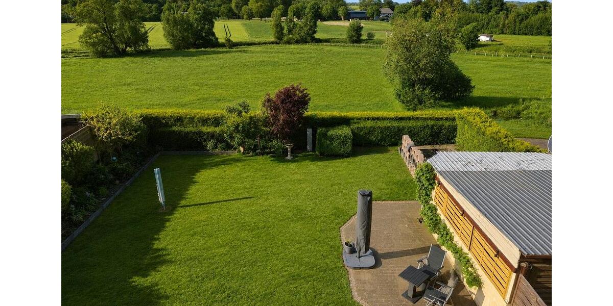 Einfamilienhaus Reinfeld (Holstein) - 7.5 Zimmer, 245 m&sup2;, 549.000&euro; | Angebot:26864435
