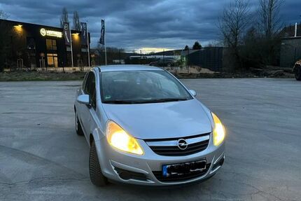 Opel Corsa 184.800 km 1.700 &euro; Horn bad Meinberg 32805