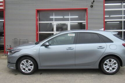 Kia ceed / Ceed 14.750 km 18.980 &euro; Osterhofen 94486