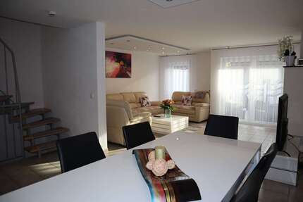 Haus Bad Friedrichshall - 4 Zimmer, 137 m&sup2;, 500.000&euro; | Angebot:25379638