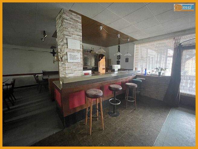 Einfamilienhaus Alsfeld / Eifa Eifa - 8 Zimmer, 180 m&sup2;, 82.900&euro; | Angebot:25800249