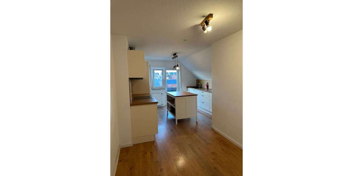 3-Zimmer-Wohnung mit Einbauküche und Balkon - 3- Stuttgart Zuffenhausen | Angebot:26847412