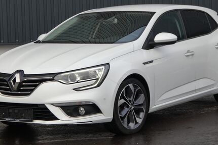 Renault Megane 132.100 km 12.490 &euro; Lauingen/Donau 89415