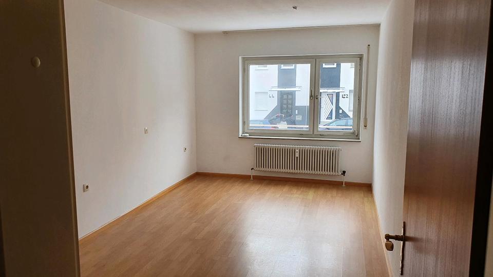Etagenwohnung Villingen-Schwenningen Schwenningen - 4 Zimmer, 101 m&sup2;, 258.000&euro; | Angebot:26942470